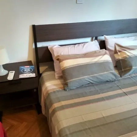 ηeart Of Athens, Solonos Str. Apartamento Atenas